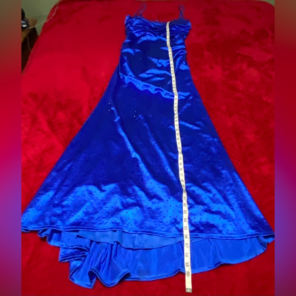 SZ 15 Like New Wore Once Beautiful Blue Subtle Sequins beautiful detail Vibrant! - Picture 1 of 16